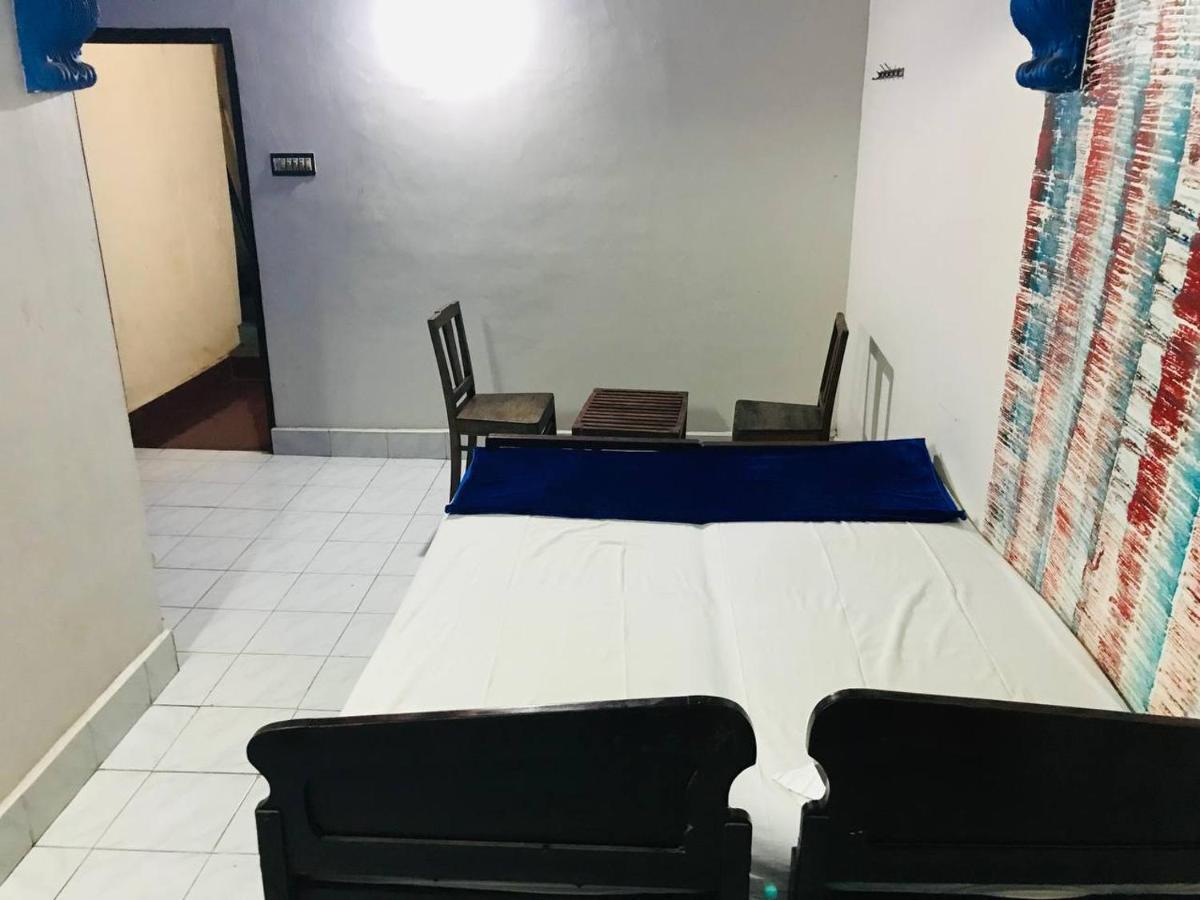 Brisbane Lodge & Hostel Kochi Екстериор снимка